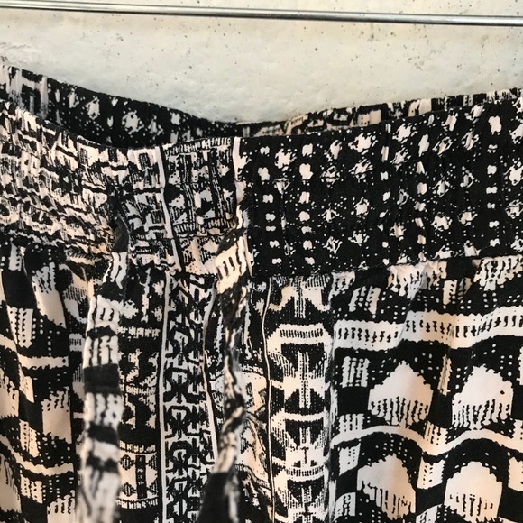 Forever 21 Black White Pattern Harem Tie Pants M - Picture 11 of 14